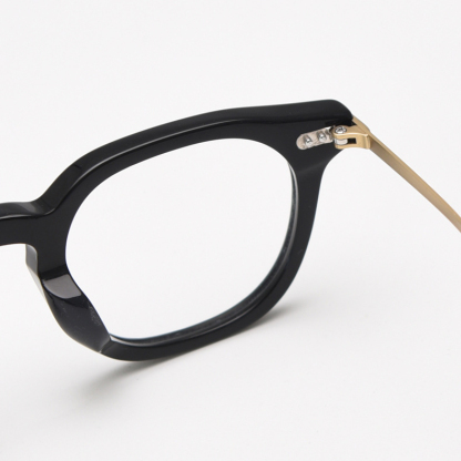 Eterlens｜高級感あふれるアセテート製メガネ｜度付き対応｜匠の技が光る一本