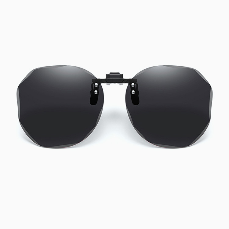 Eterlens｜ドライブ専用UVカット｜調光・偏光・眩しさ対策｜跳ね上げ式クリップオンサングラス