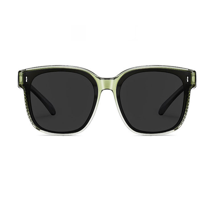 Eterlens｜超軽量男女兼用オーバーグラス｜眩しさ対策の偏光レンズ｜メガネの上からかけられるオーバーグラス