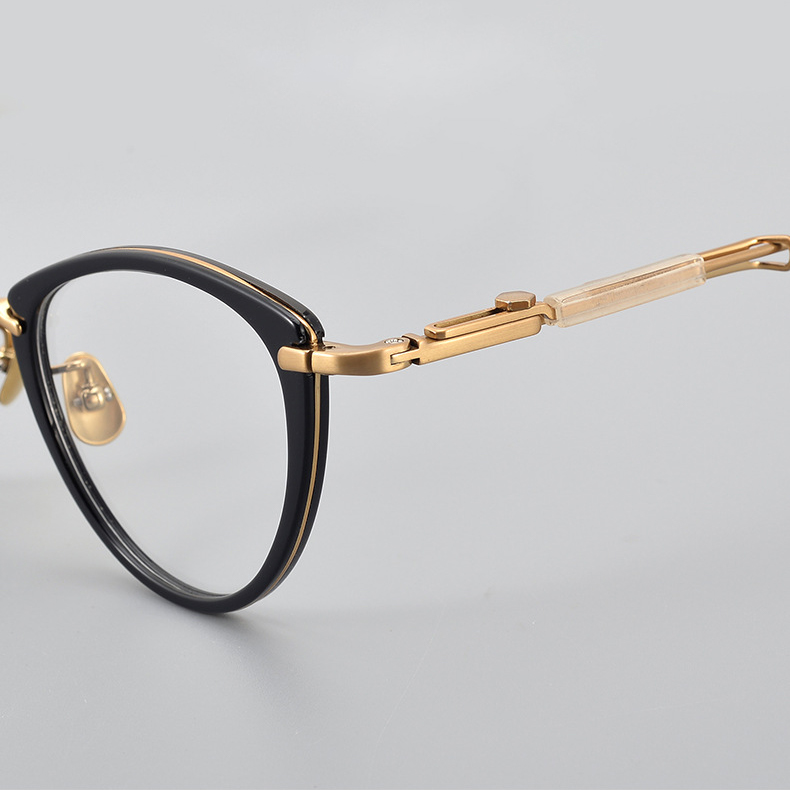 Eterlens｜メカニカルなフォックス型チタンアセテートメガネ｜欧米スタイル