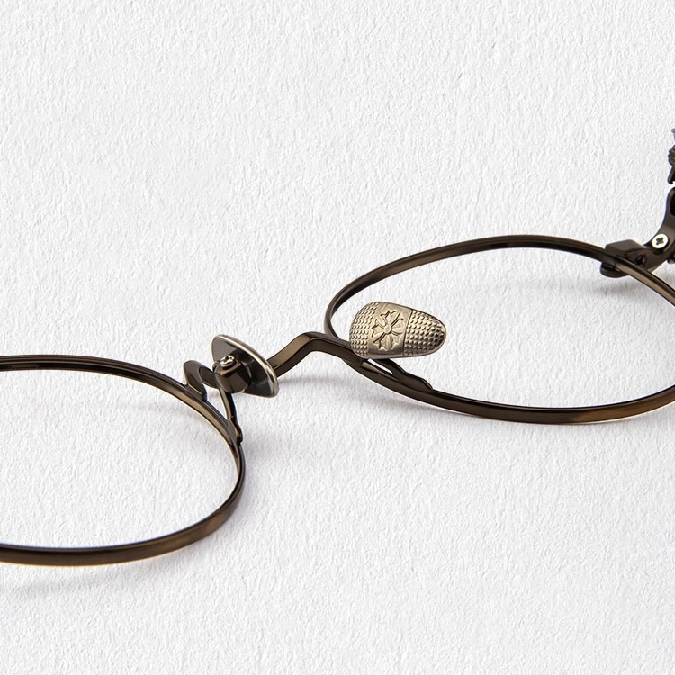 Eterlens｜レトロ風彫刻模様付きメガネ｜匠の技が光る一本