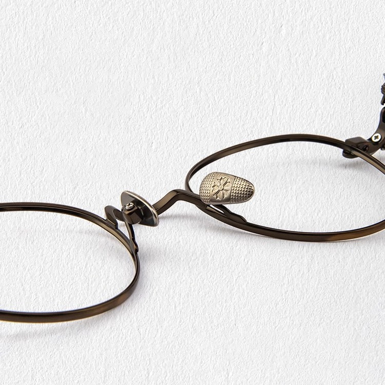 Eterlens｜レトロ風彫刻模様付きメガネ｜匠の技が光る一本