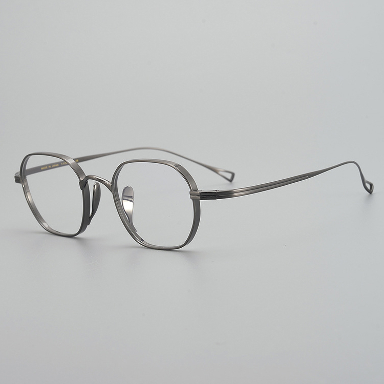 【小顔効果・個性的デザイン】Eterlens オーダーメイドメガネ 多角形 | 超軽量 9.7g 纯チタンフレーム | 度付き対応・幾何学モダン・男女兼用