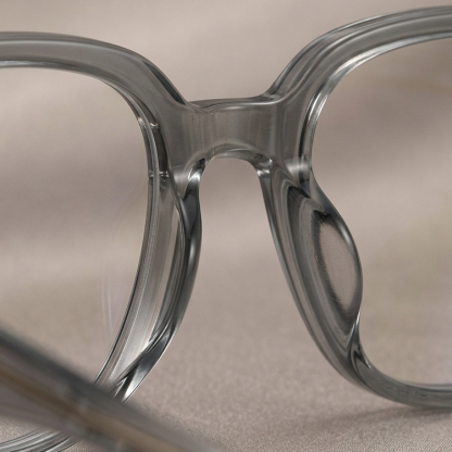 エテルレンズ-小さなモンスター-ウェリントンフレーム眼鏡