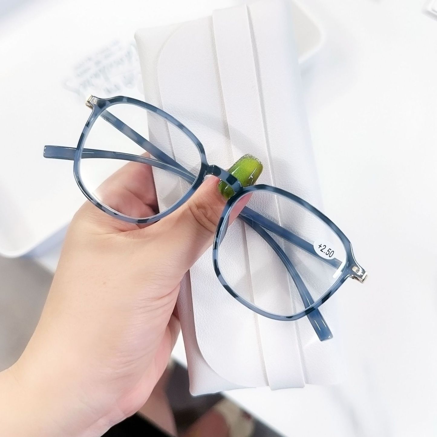 Eterlens ブルーライトカット老眼鏡-Eterlens