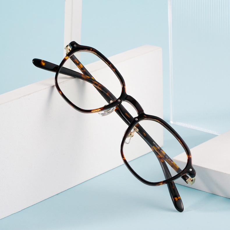 【黄金バランス設計】Eterlens 度付き ウェリントン メガネ｜14.6g超軽量｜存在感のある太縁フレーム｜上質・高耐久モデル - 商品画像 3/12 (Wellington RxReady)