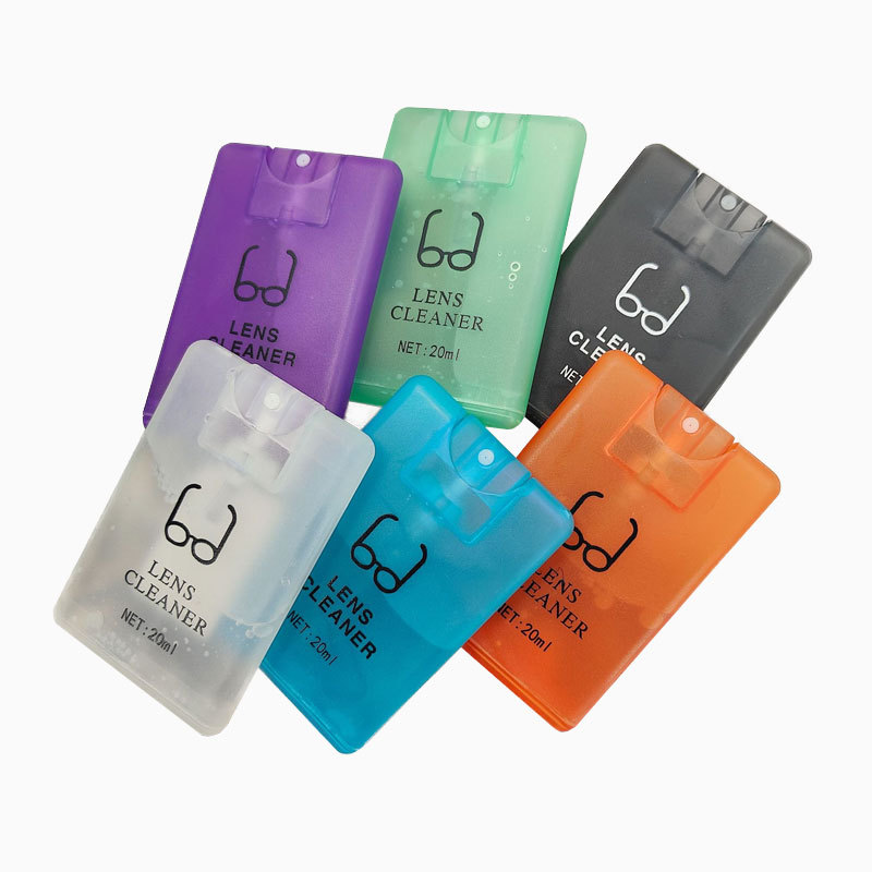 Eterlens｜ポータブルカード型メガネクリーナー