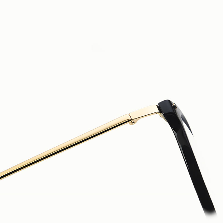 メタルブリッジ TR90ラウンドフレーム | ブルーライトカット | レトロ風老眼鏡 | Boston BlueGuard - 商品画像 8/11