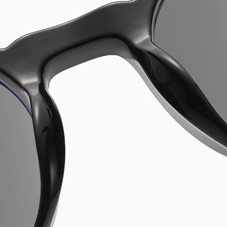 Eterlens｜個性的な丸型 老眼鏡機能付きサングラス｜紫外線防止｜老眼鏡・サングラスの2in1-Eterlens