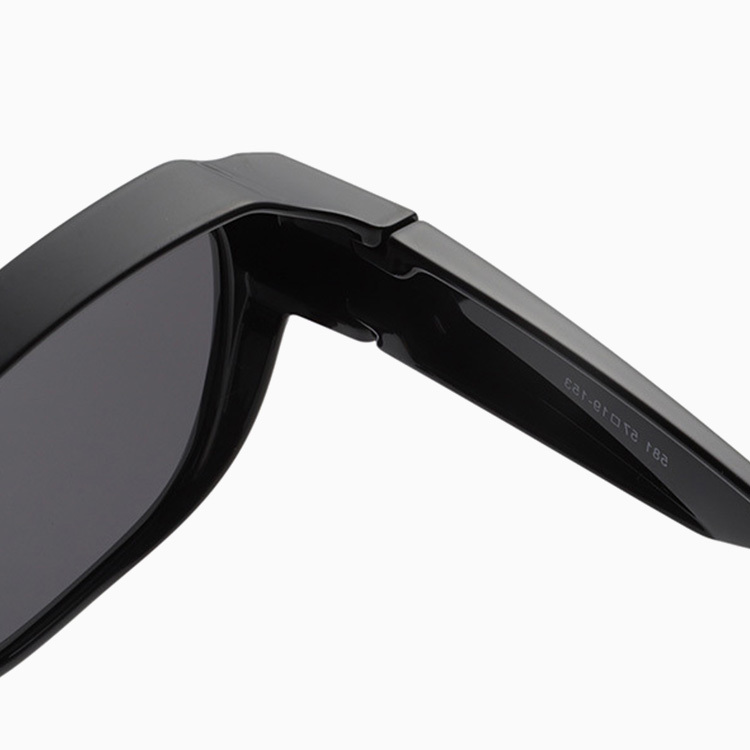 Eterlens｜スクエアフレームのドライブメガネ｜UVカット偏光レンズ｜メガネの上からかけられるオーバーグラス-Eterlens