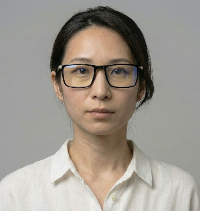 Eterlens 多焦点遠近両用調光老眼鏡