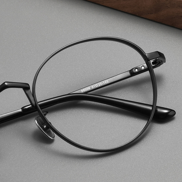 Eterlens 時の円環 H01｜12g ビッグフレームチタン製ヴィンテージ風メガネ｜度付き対応｜匠の技が光る一本 - 商品画像 6/12 (Round RxReady)