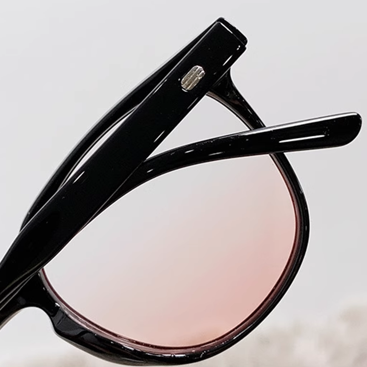 Eterlens｜チーク効果付き キーホールブリッジ｜ブルーライトカット｜おしゃれで若く見える老眼鏡-Eterlens