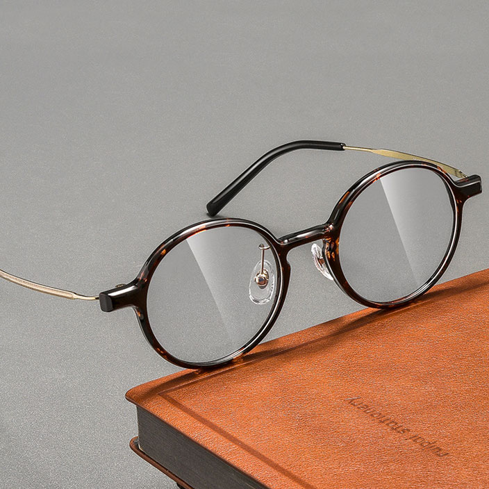 Eterlens 時の円環コレクション｜9.2g セミチタンキーホールブリッジデザイン | レトロで高級感のあるメガネ - 商品画像 6/14 (Round RxReady)