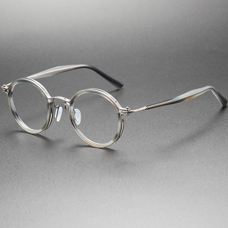 Eterlens  ブルーライトカット遠近両用調光老眼鏡