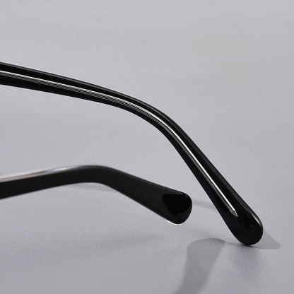 Eterlens｜レトロ感漂う超軽量ウェリントン型メガネ｜上質感あふれる