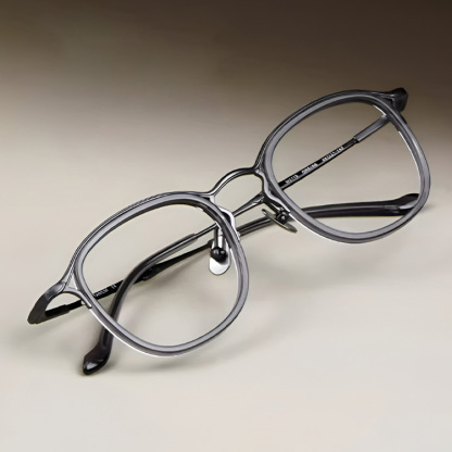 Eterlens｜軽量で個性的なチタンメガネ｜度付き対応｜匠の技が光る一本
