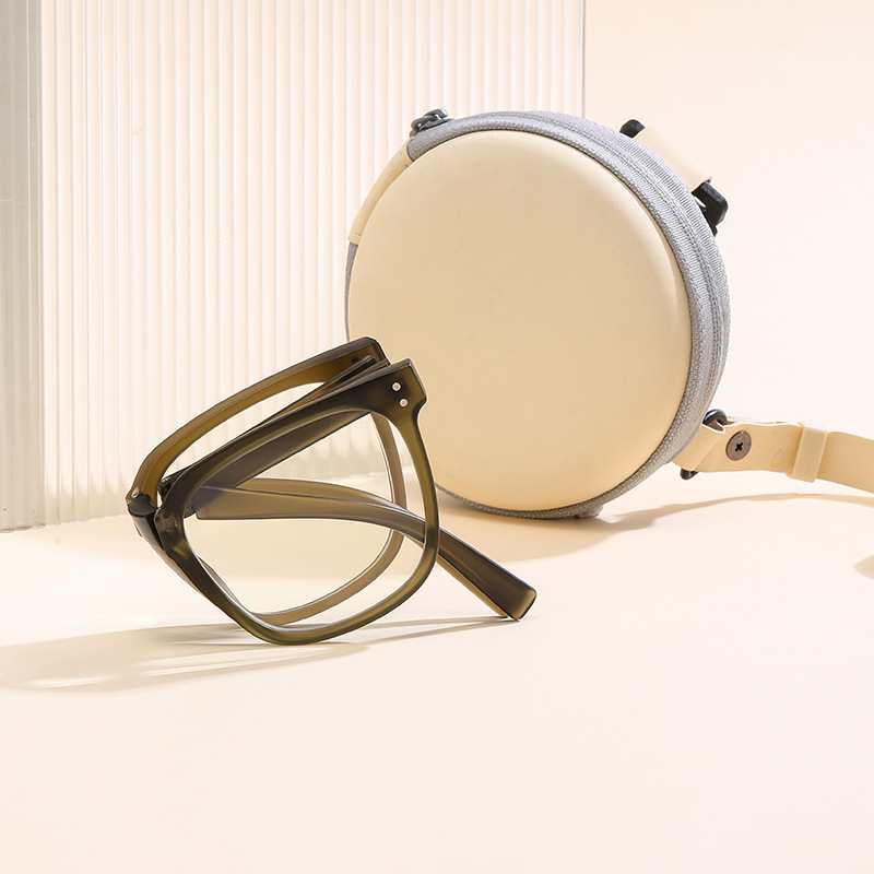 折りたたみ式ブルーライトカット老眼鏡