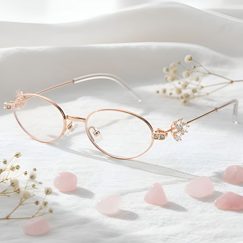 【まるで顔のジュエリー】Eterlens 知性の窓｜横顔に輝く「ラインストーン」付き オーバル｜軽量 上品｜老眼鏡 度付き - 商品画像 6/9 (Round Progressive)