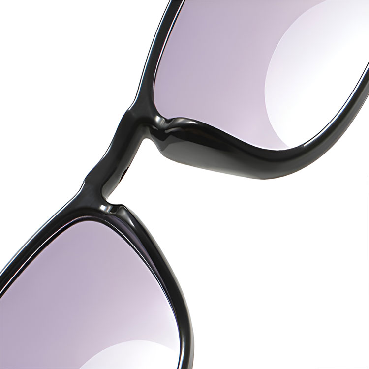 Eterlens 老眼鏡|デュアル・スタイル | 1つのレンズで2つの機能を持つ遠近両用サングラス | UVカット ウェリントン 黒金デザイン おしゃれ - 商品画像 6/8 (Wellington SunReader)