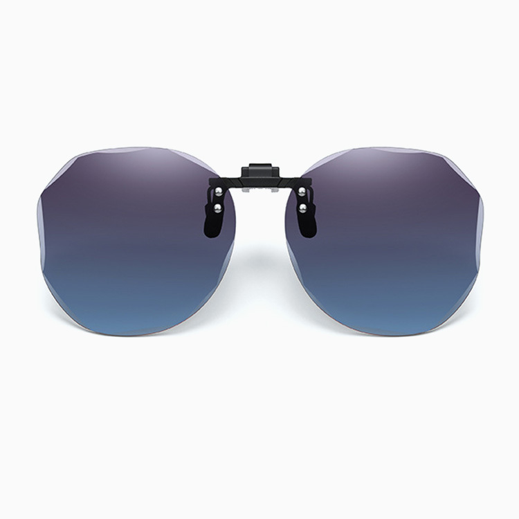 Eterlens｜ドライブ専用UVカット｜調光・偏光・眩しさ対策｜跳ね上げ式クリップオンサングラス