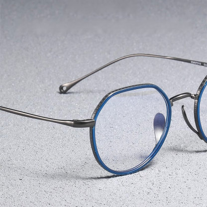 Eterlens｜軽量チタン製多角形フレームメガネ｜匠の技が光る一本