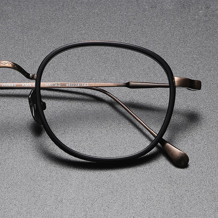 8.5g デザイナーのハンドメイドチタンメガネ｜匠の技が光る一本 | Wellington RxReady - 商品画像 5/15