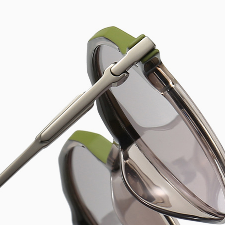 Eterlens | 10g レトロ風ラウンドフレームTR90 | 偏光レンズUV400 | ヒップホップ系サングラス - 商品画像 3/10 (Round Polar)