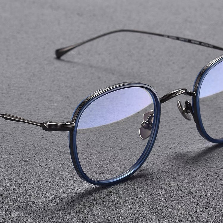 Eterlens｜デザイナーのハンドメイドチタンメガネ｜匠の技が光る一本