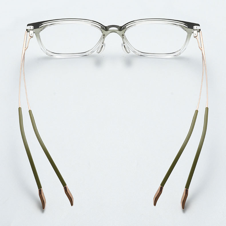 Eterlens｜レトロ感漂うビッグフレームメガネ | ファッショナブルなグラデーションカラー｜素っぴんでも盛れる一本