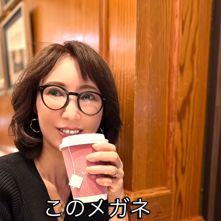 キーホールブリッジが映えるクラウンパント眼鏡｜艶感アセテートのレトロデザイン｜度付き対応 ユニセックス｜Eterlens