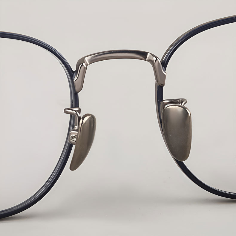 Eterlens|丸みを帯びたスクエア型チタンメガネ|デザイナーズモデル|オーダーメイド
