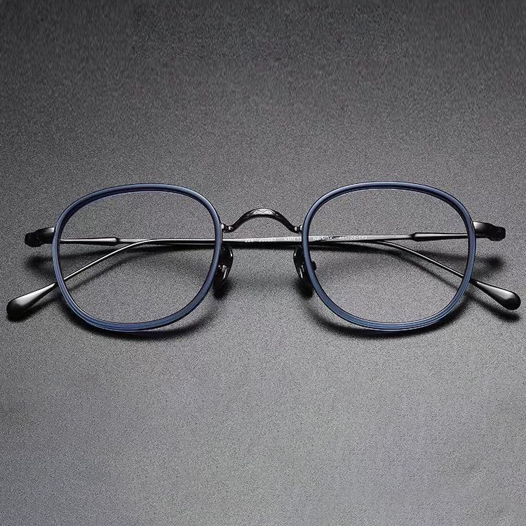 Eterlens｜デザイナーのハンドメイドチタンメガネ｜匠の技が光る一本