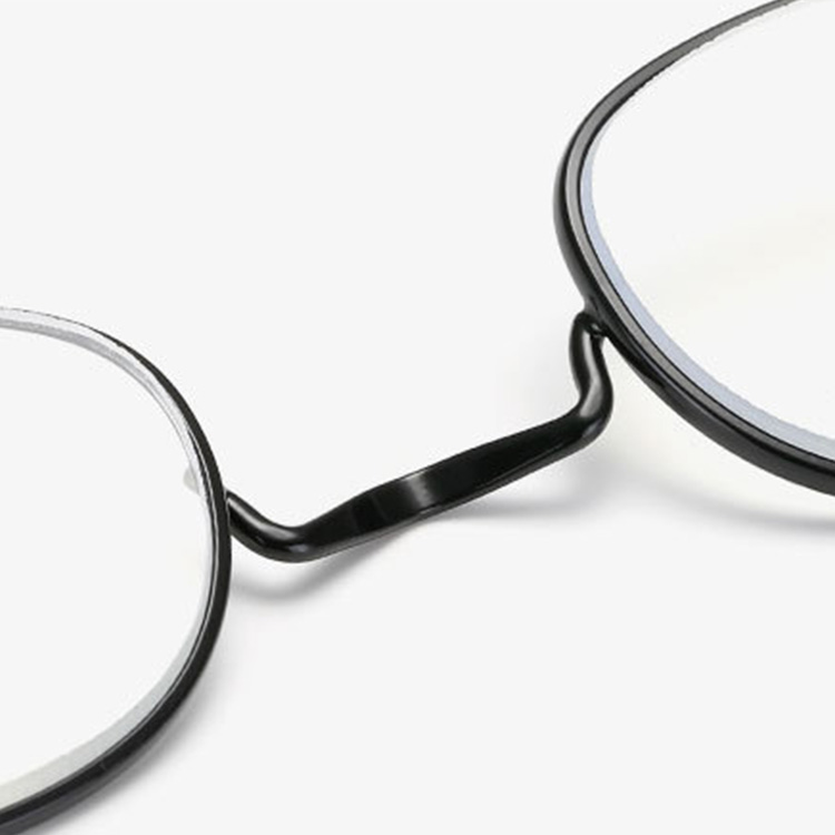 山型ノーズパッド 極薄｜折りたたみ式ブ ルーライトカット｜持ち運びやすい老眼鏡 | Round FoldLite - 商品画像 5/9