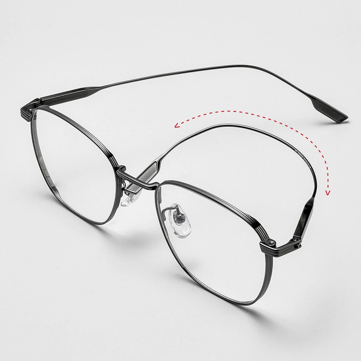 【多角形・ハーフチタン】Eterlens 12.7g メガネ おしゃれ 度付き対応 | 知性が際立つ幾何学デザインフレーム | 軽量・ビジネス・ユニセックス - 商品画像 12/16 (Wellington RxReady)