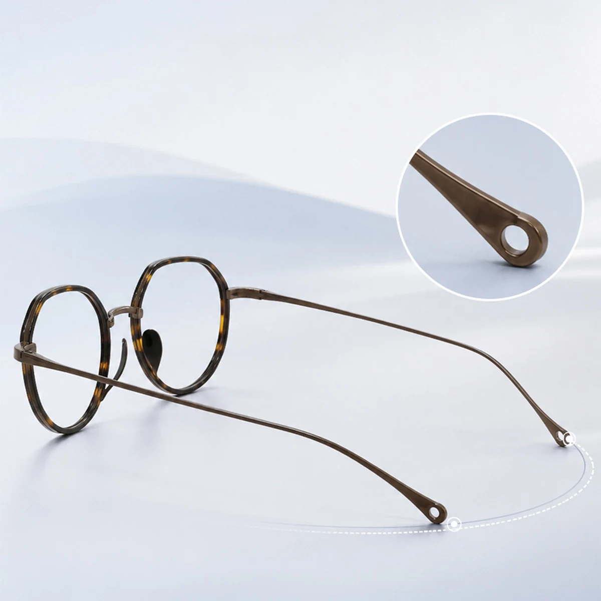 【－5歳の若見え】Eterlens | 7.2g 驚きの軽さ | 小顔効果クラウンパント纯チタン眼鏡
