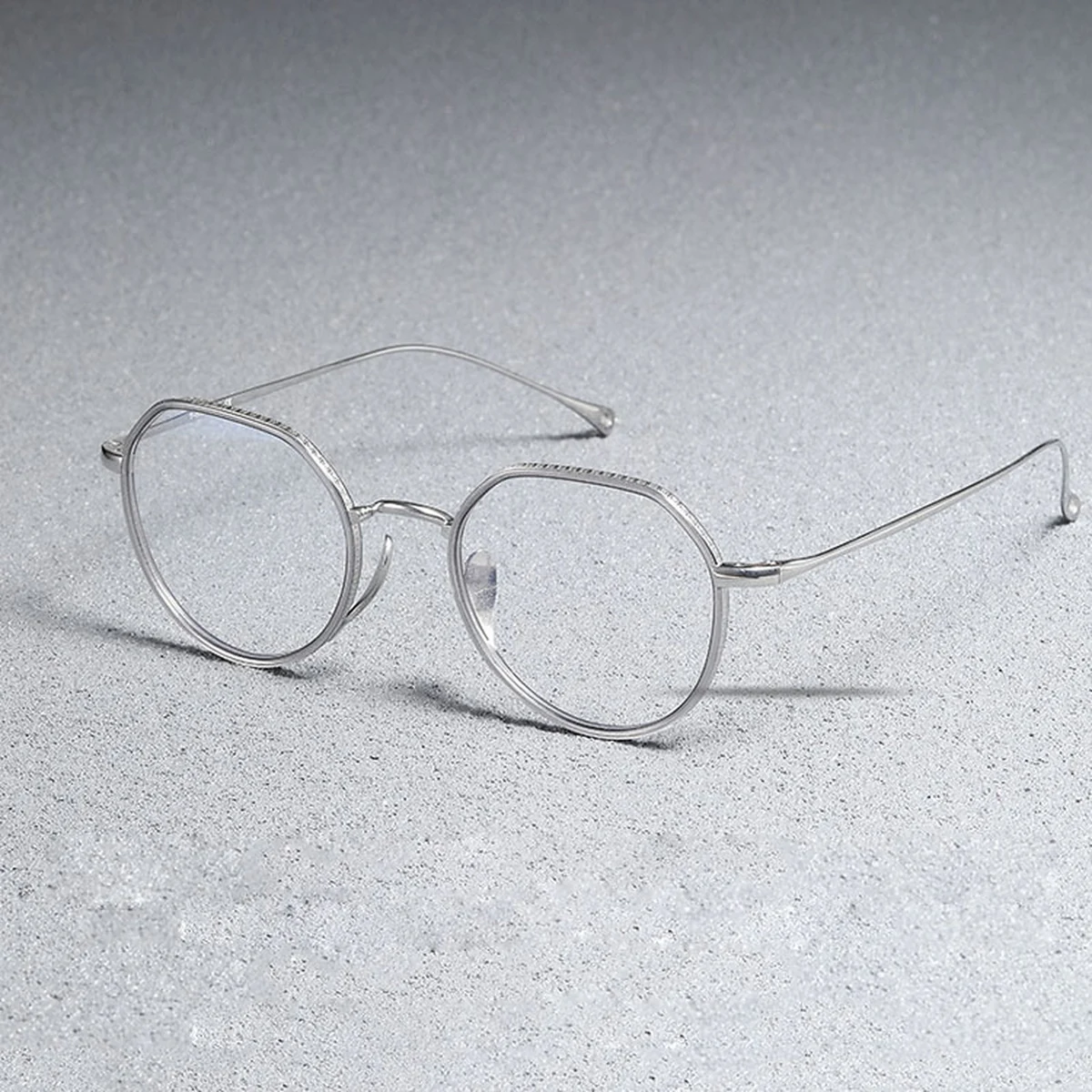 【－5歳の若見え】Eterlens | 7.2g 驚きの軽さ | 小顔効果クラウンパント纯チタン眼鏡 - 商品画像 12/13 (Round RxReady)
