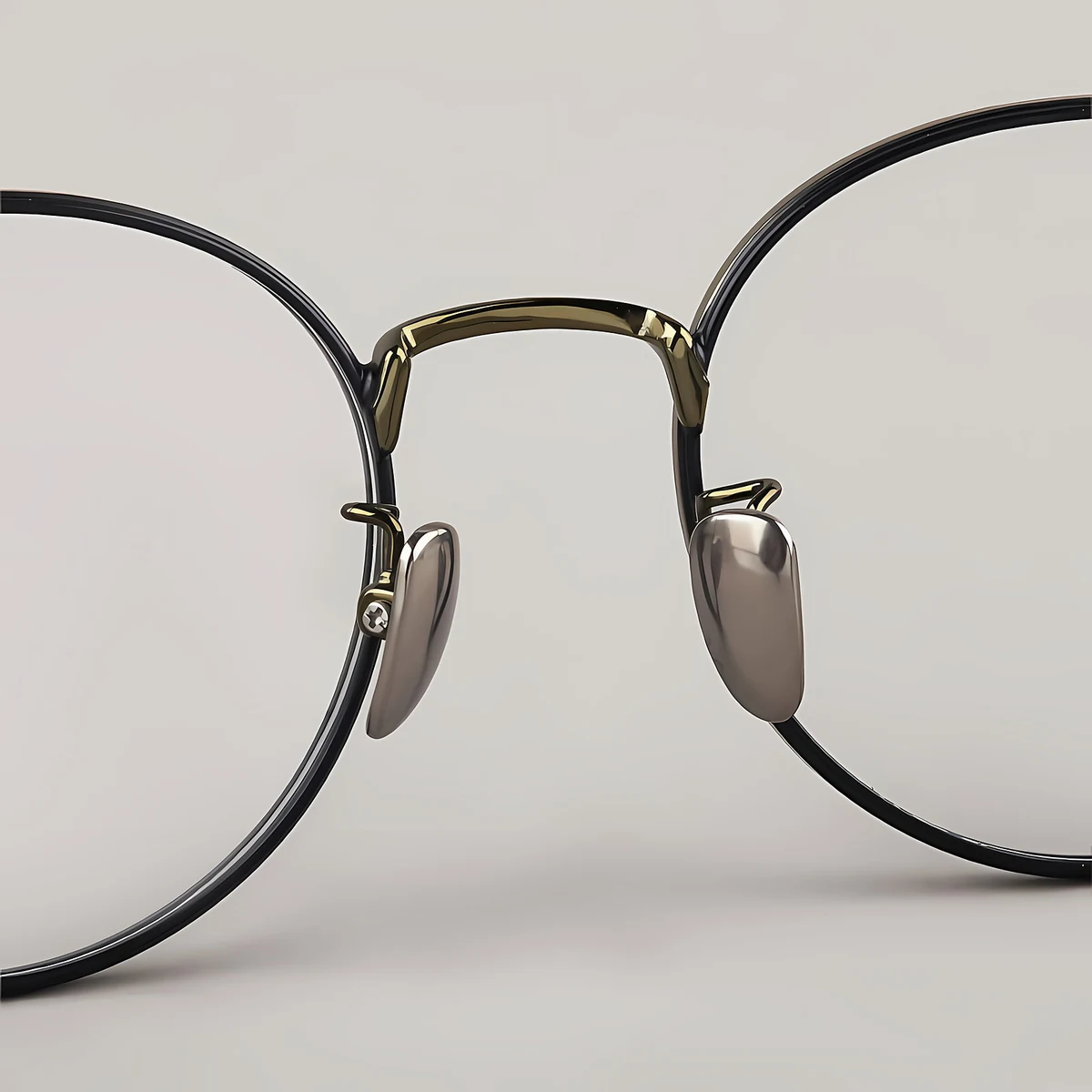【レトロモダン・極上の軽さ】Eterlens 時の円環 カスタムメガネ ラウンド｜16g高純度チタンフレーム｜度付き対応・洗練された大人クラシック眼鏡 - 商品画像 6/11 (Boston RxReady)