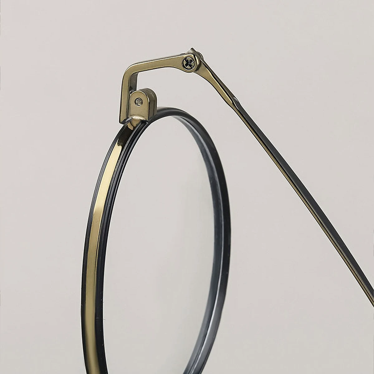 【レトロモダン・極上の軽さ】Eterlens 時の円環 カスタムメガネ ラウンド｜16g高純度チタンフレーム｜度付き対応・洗練された大人クラシック眼鏡 - 商品画像 7/11 (Boston RxReady)