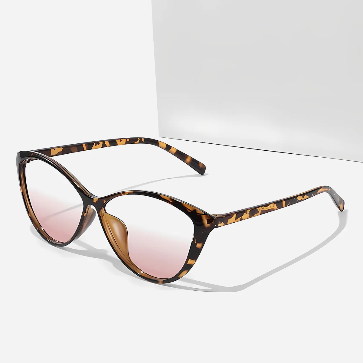 【顔まわりをすっきり見せる印象・ライトピンクレンズ】Eterlens 老眼鏡 おしゃれ キャットアイ型 | 9.5g超軽量ブルーライトカットメガネ | ガーリースタイル 度付き対応 - 商品画像 11/16 (CatEye RxReady)