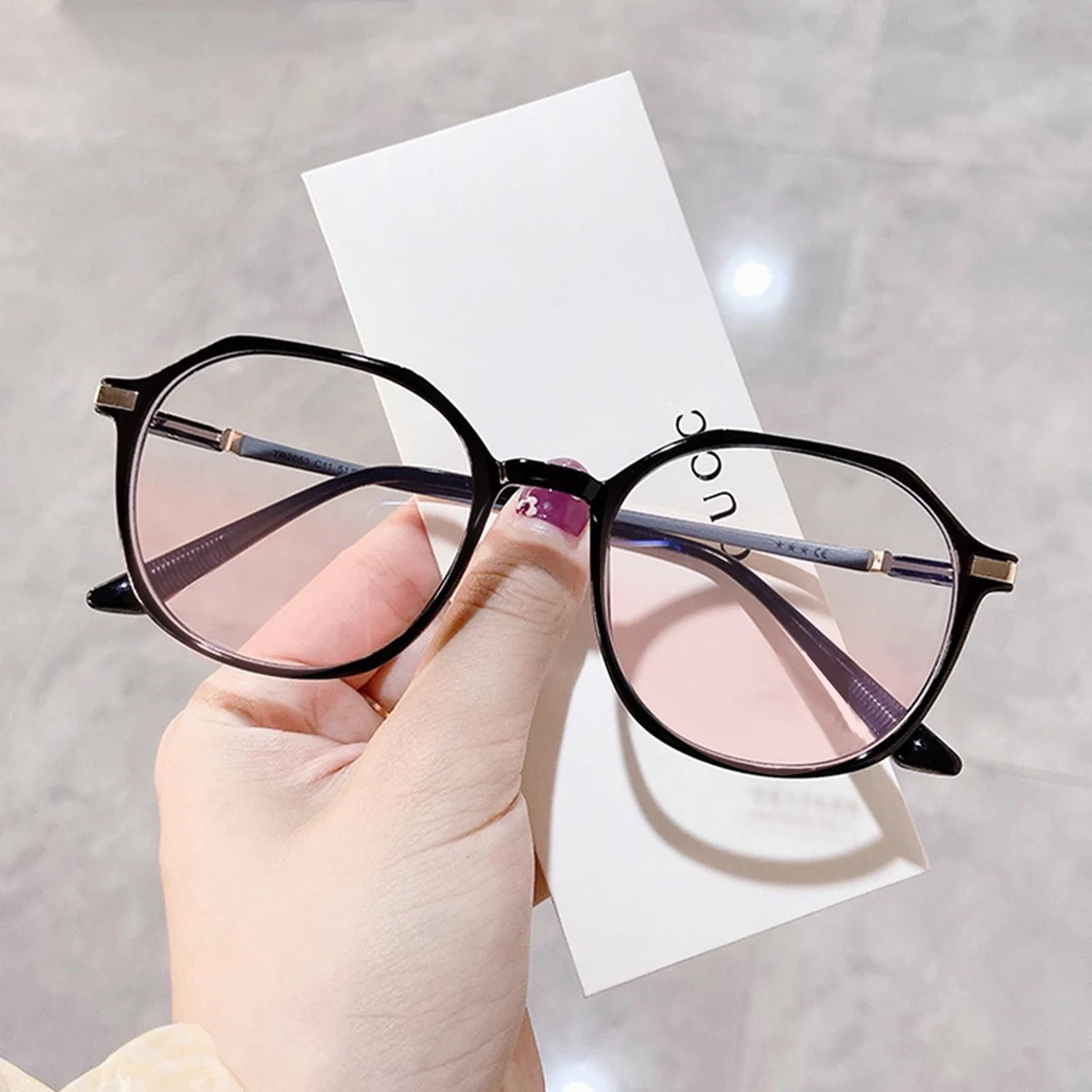 【ピンク系ライトレンズ・すっぴん美人】Eterlens 11g レディース メガネ ｜TR90×メタル軽量フレーム｜血色感アップ・顔まわりをすっきり見せる印象の女性専用設計 - 商品画像 4/11 (Round RxReady)