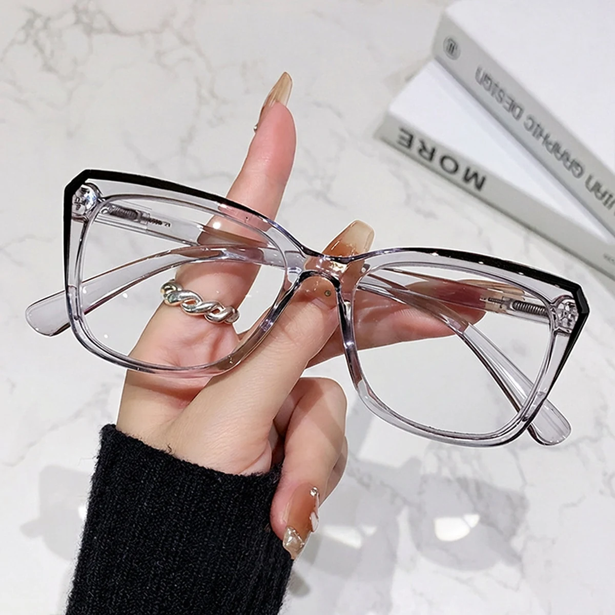 小顔効果・遠近両用】Eterlens 老眼鏡 おしゃれ フォックス型｜Eterlens