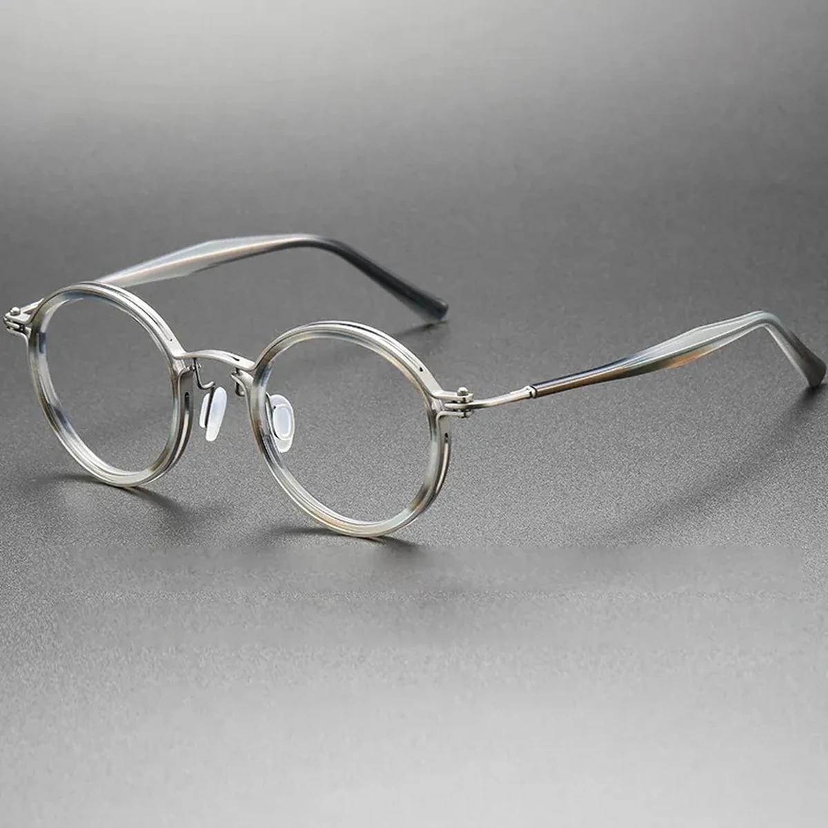【鯖江風・14.7g超軽量】Eterlens 老眼鏡 おしゃれ 丸メガネ Retro-Classic 14 | 純チタン製 遠近両用 調光対応 | 度付き対応可能・匠の仕上がり - 商品画像 16/16 (Boston Progressiv