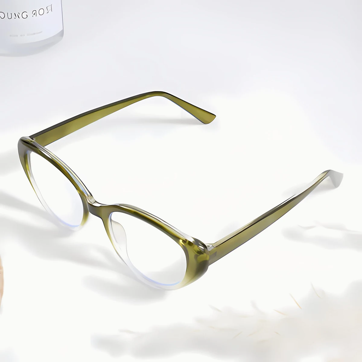 【上向きキャットアイ型・すっきり見え】 Eterlens｜上品なキャットアイ型リーディンググラス｜ブルーライトカット×軽やかなビッグフレーム｜アジア女性の顔立ちにフィット｜スマホ・PC・読書これ1本で対応