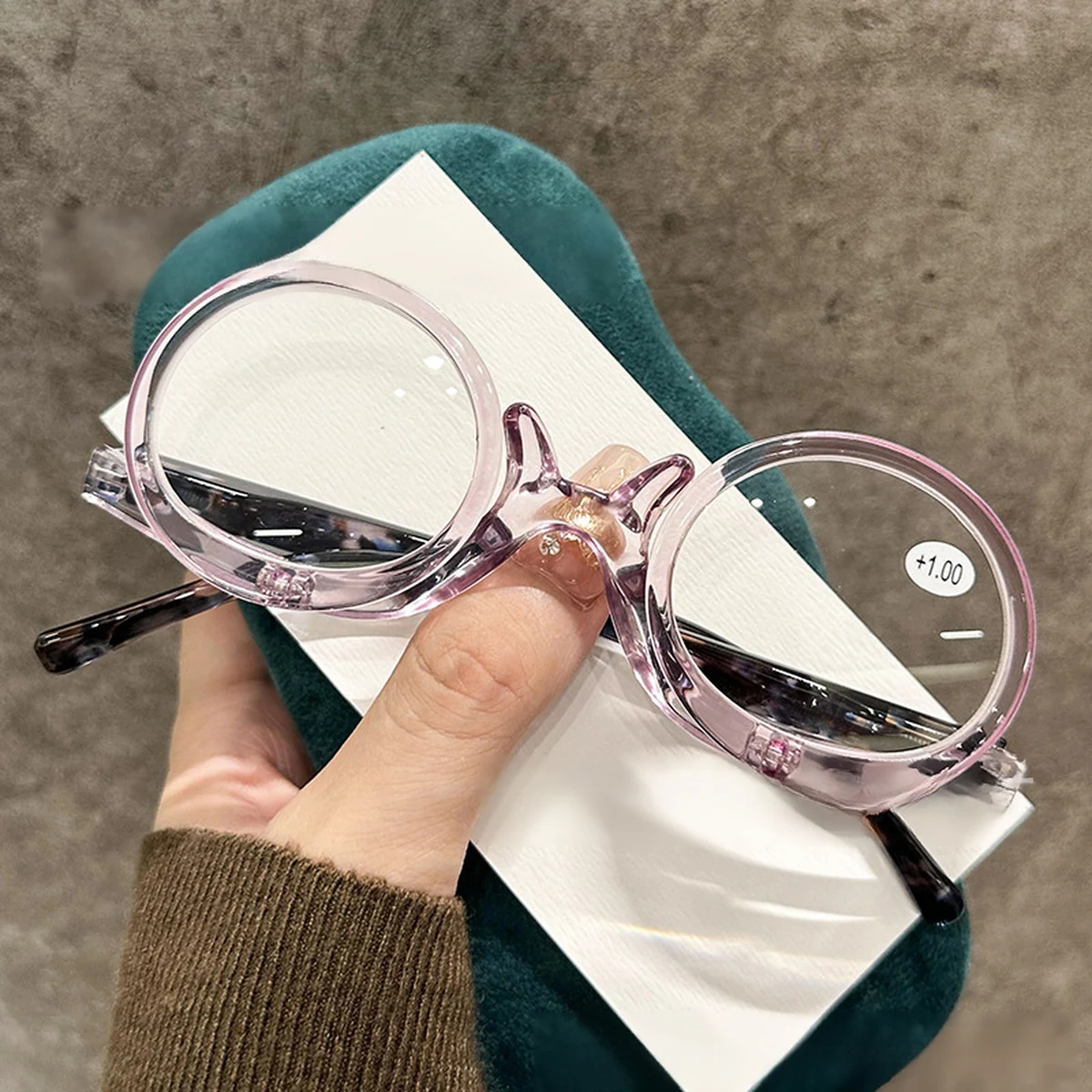 跳ね上げ式老眼鏡 | Round BlueGuard - 商品画像 8/13