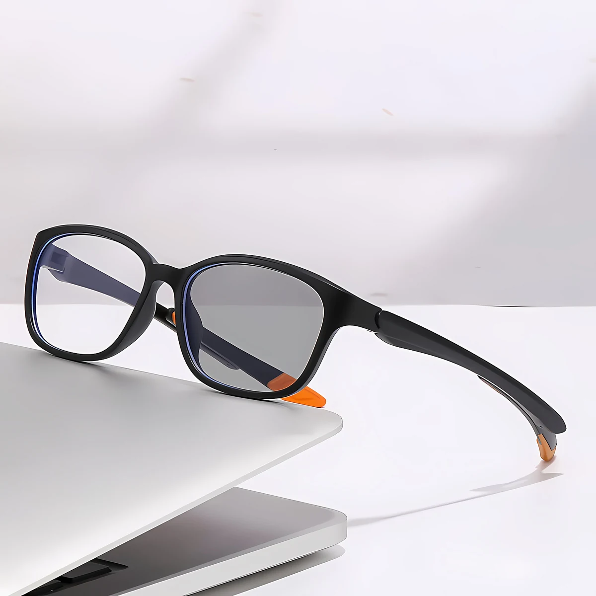 Eterlens GRAVITY 砂塵・花粉対策 多焦点遠近両用スマート調光ビッグフレーム老眼鏡 - 商品画像 11/17 (Square Progressive)