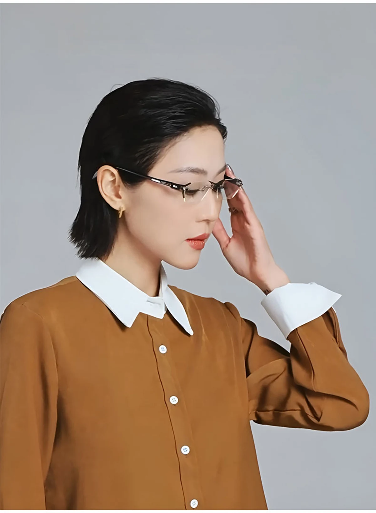 【ブルーライトカット・調光レンズ・リムレス】 Eterlens｜ミニマルな多角形リムレス老眼鏡｜シャープな幾何学デザイン・洗練された印象｜目にやさしくて快適 商品説明画像 8