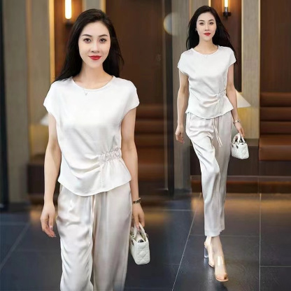綢緞紋提花高品質套裝女
