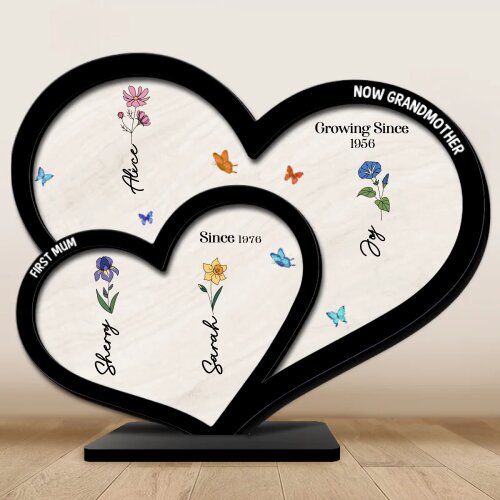 Personalised Heart Wooden Plaque with 1–10 Names, 2 Years and 10 Flowers – Custom Family Gift for Mum or Grandma | Jessemade