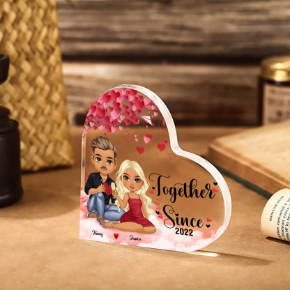 Personalised Heart Shaped Acrylic Plaque Couple Sitting Under the Love Tree Gift for Lover